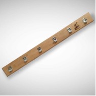 Sauna hanger with 6 metal hooks