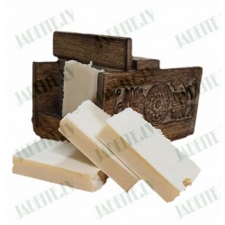 Dabīgās olīveļļas ziepes ar ēzeļa pienu 100g (+/-1g) Dabīgās olīveļļas ziepes ar ēzeļa pienu 100g (+/-1g)