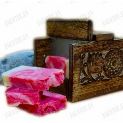 Dabīgās olīveļļas ziepes ar mežrozītes eļļu 90g (+/-1g) Dabīgās olīveļļas ziepes ar mežrozītes eļļu 90g (+/-1g)